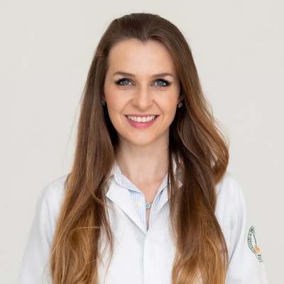 Dra. Maiara Dalcegio Favretto